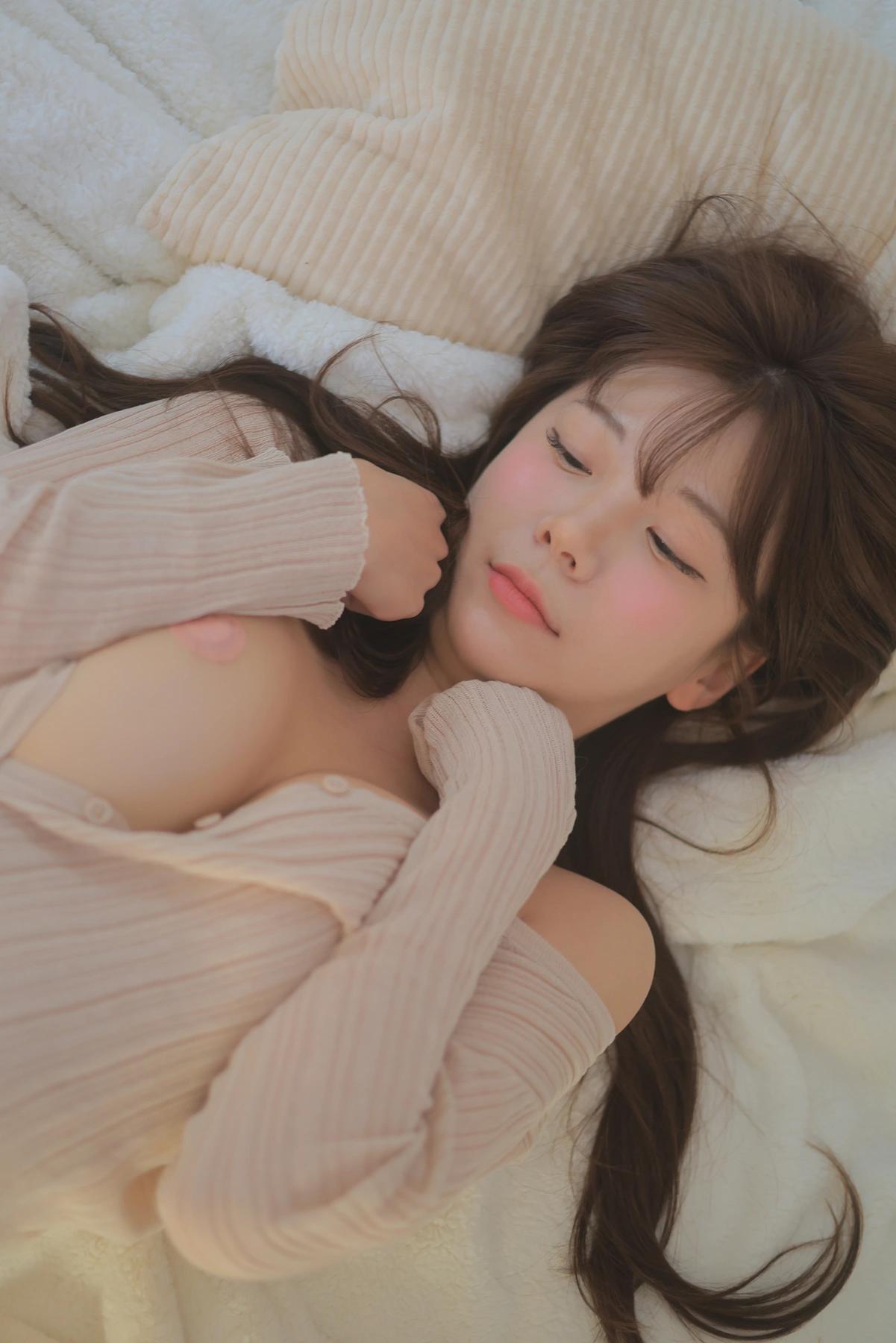 Leeesovely 쏘블리, PhotoBook 「Warm Afternoon Sun」 Set.03(1)