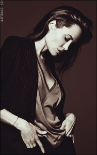 Angelina Jolie RhnG8ve6_o