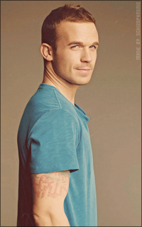 Cam Gigandet NAAWwOsi_o