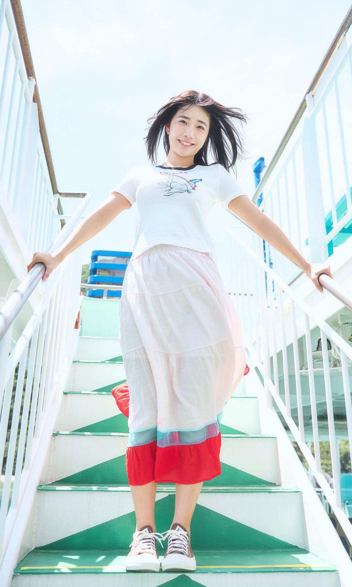 Kisumi Amau 天羽希純, グラビア写真集 『CUTE&SEXY』 Set.04(1)