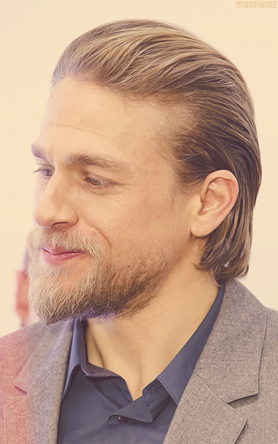 Charlie Hunnam WD4muezQ_o