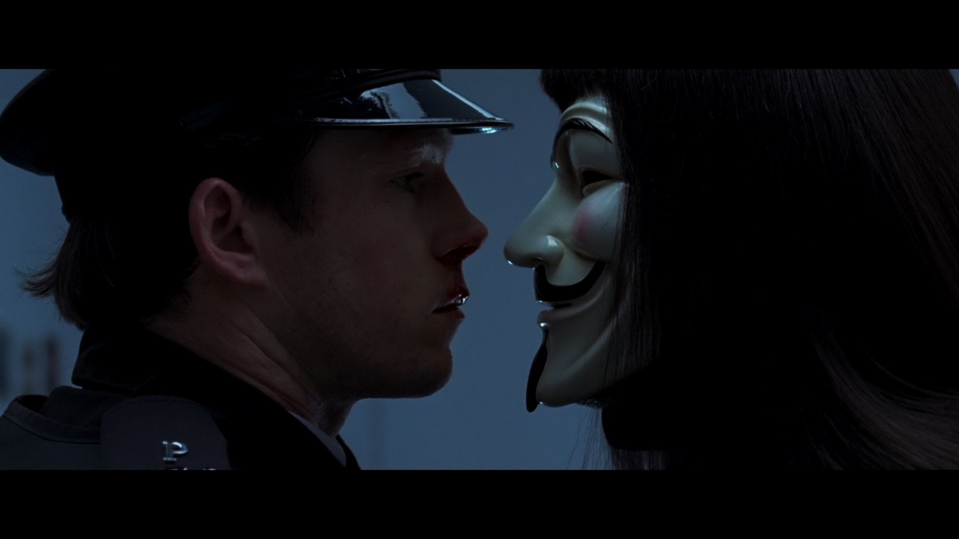 V.for.Vendetta.2005.2160p.UHD.HDR.BluRay.x265.10bit.DD5.1.[WMAN-LorD]