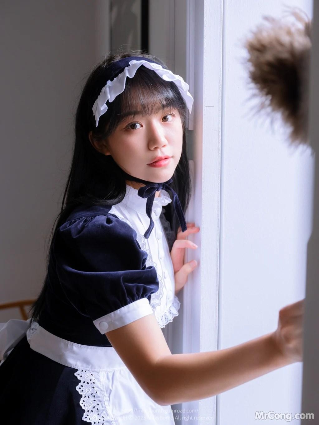 [MilkyBomb] Yui: Vol.3 Maid (291 photos )(3)