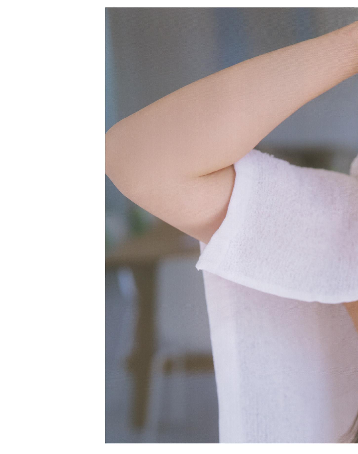 Nagi Inoue 井上和, 1st写真集 ～モノローグ～ Set.06(17)