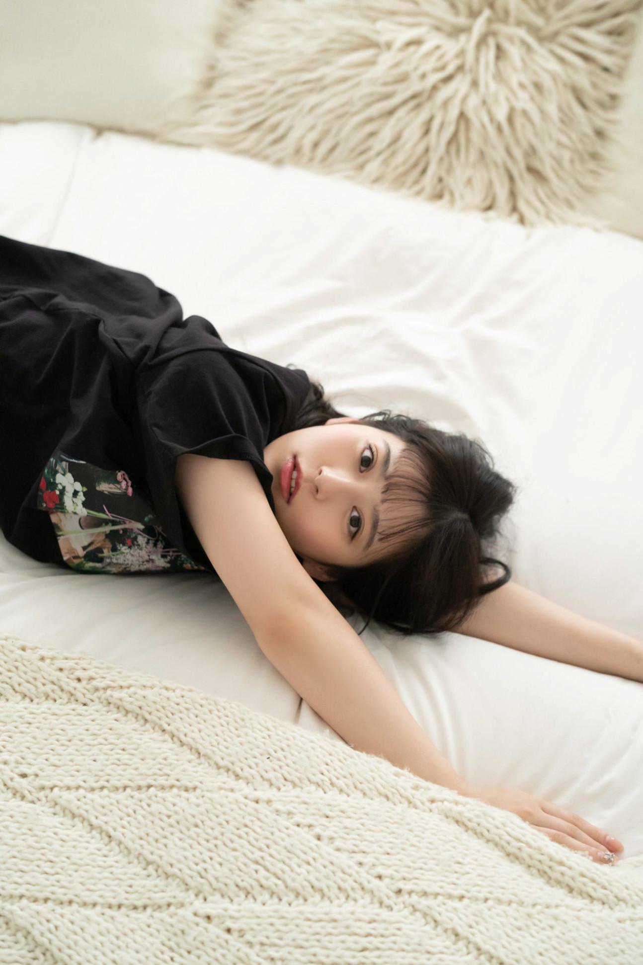 Amane Tsukiashi 月足天音, FRIDAYデジタル写真集 「Fancy Girl」 Set.03(14)