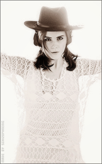 Emma Watson HgoA6sVv_o