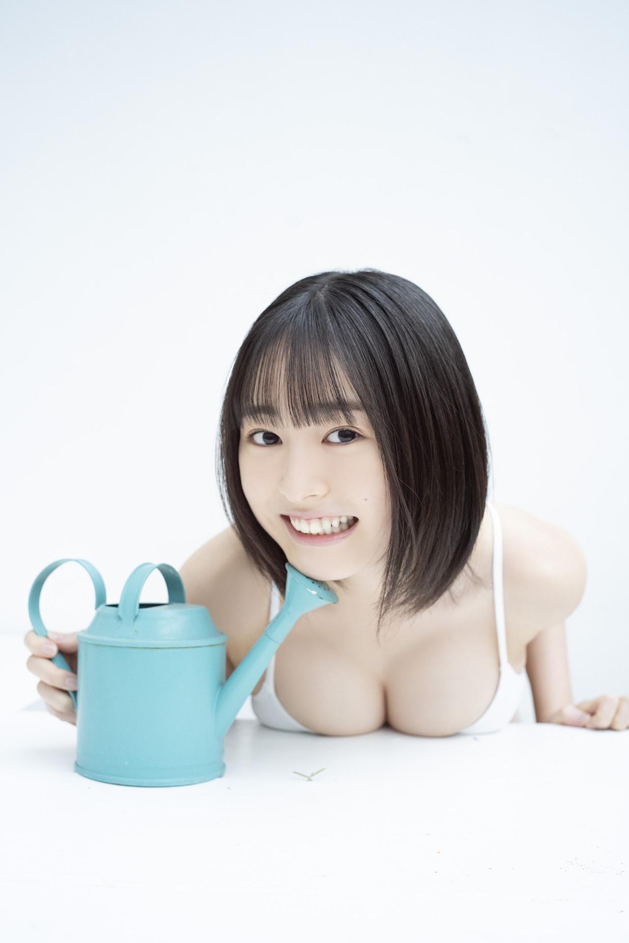 Miu Shirahama 白濱美兎, 漫画アクションデジタル写真集 「Pure White」 Set.01(19)