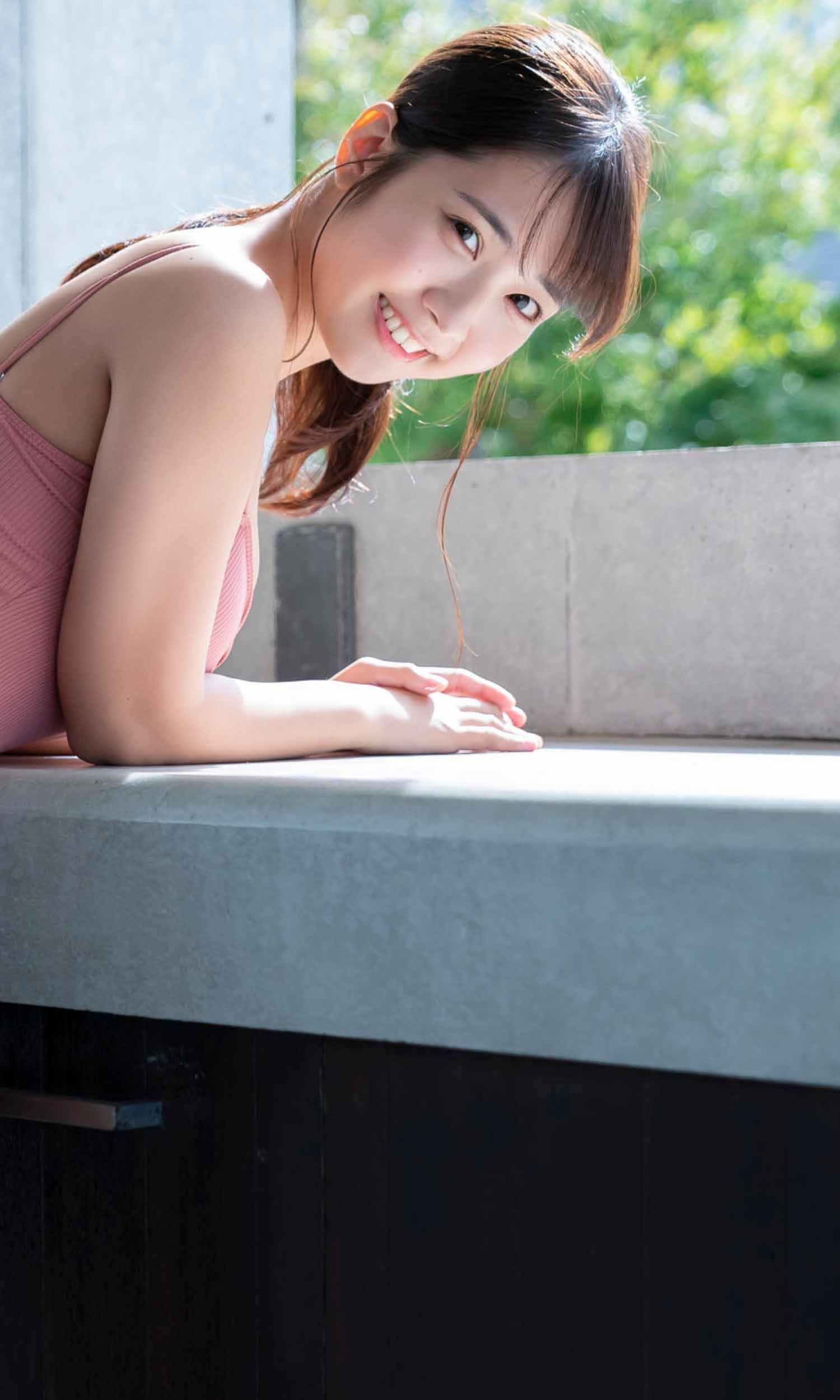 Amau Kisumi 天羽希純, 週プレ Photo Book 「天羽希純、始まる。」 Set.02(21)