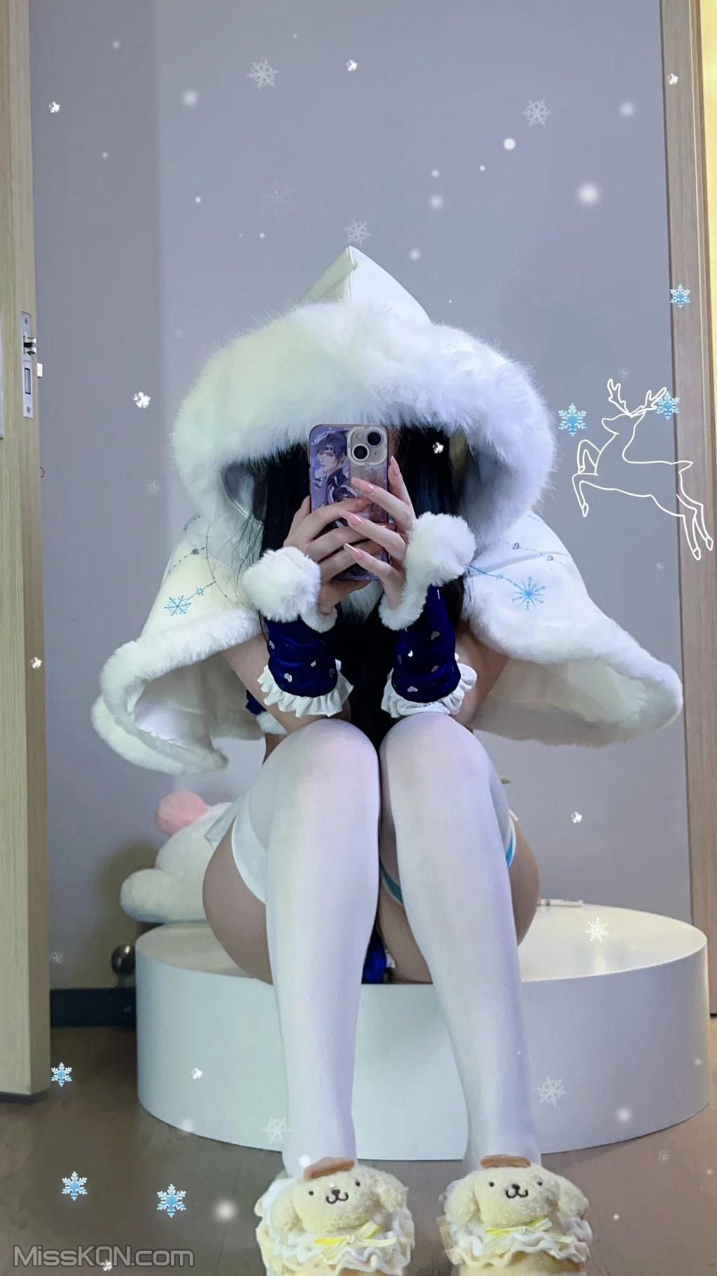 Coser@九言: 圣诞礼物自拍 (30 photos )(9)
