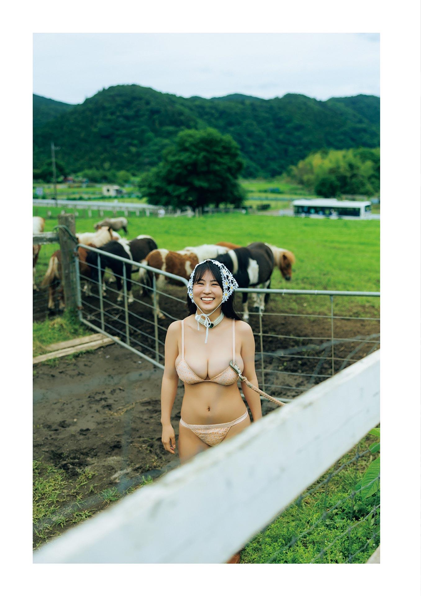 Ririka Fukui 福井梨莉華, BLT MONSTER Round 5 B.L.T.MOOK(8)