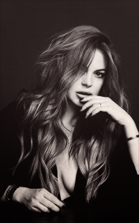 Lindsay Lohan HNidfnww_o