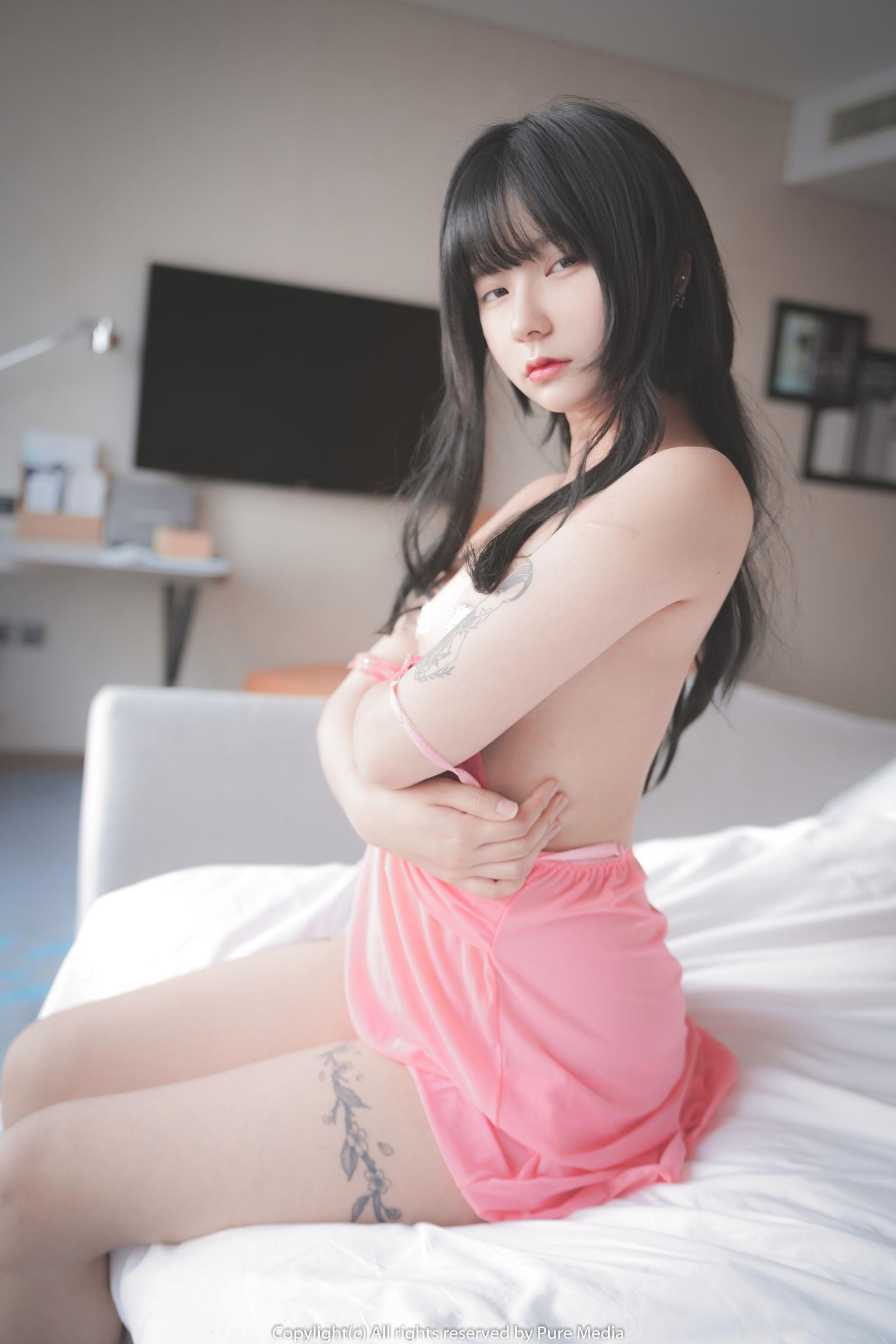 Pure Media Vol. 056 Hizzy(33)