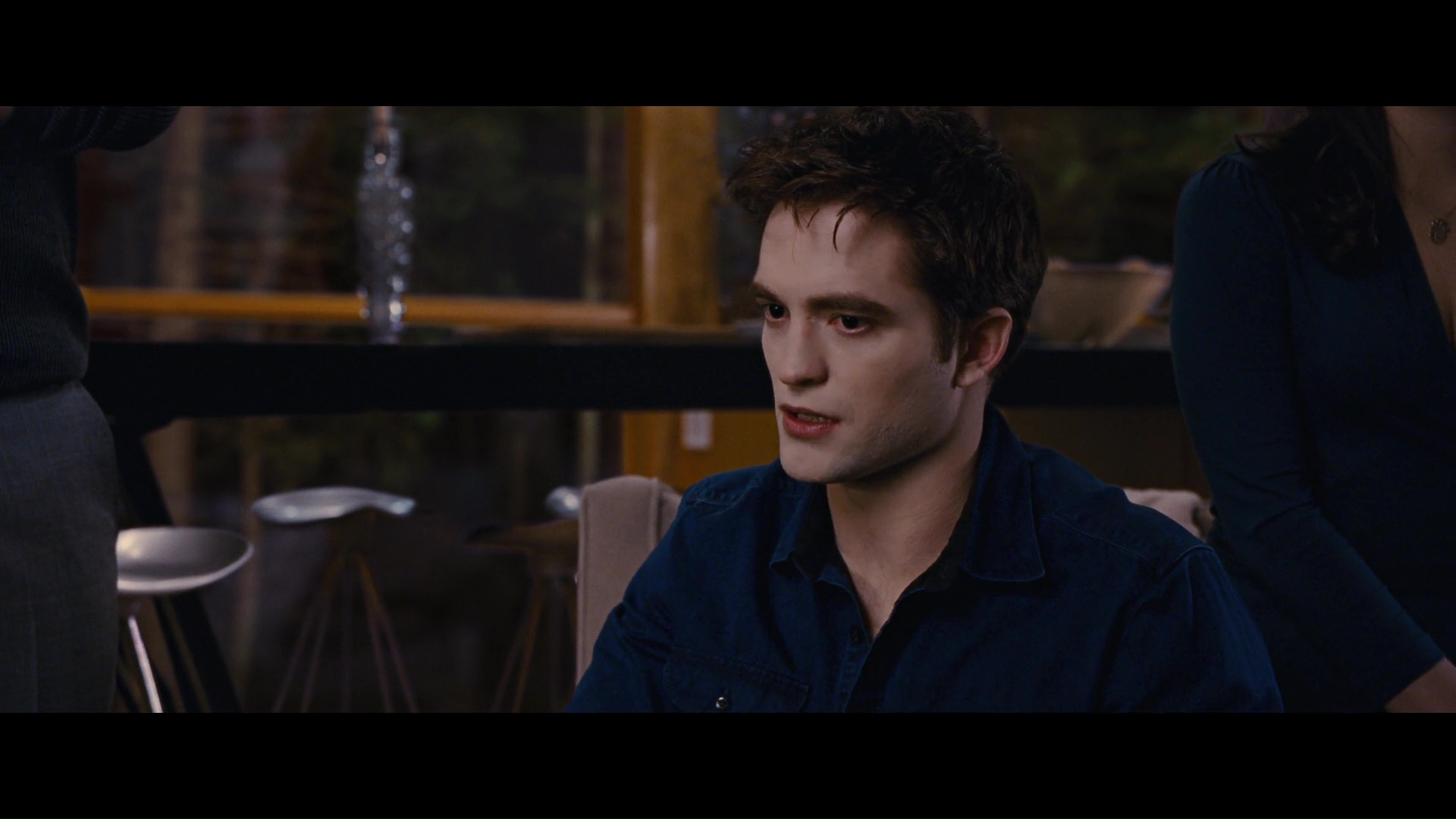 Crepusculo 4 Amanecer Parte 1 1080p Lat-Cast-Ing 5.1 (2011) PGb401O7_o