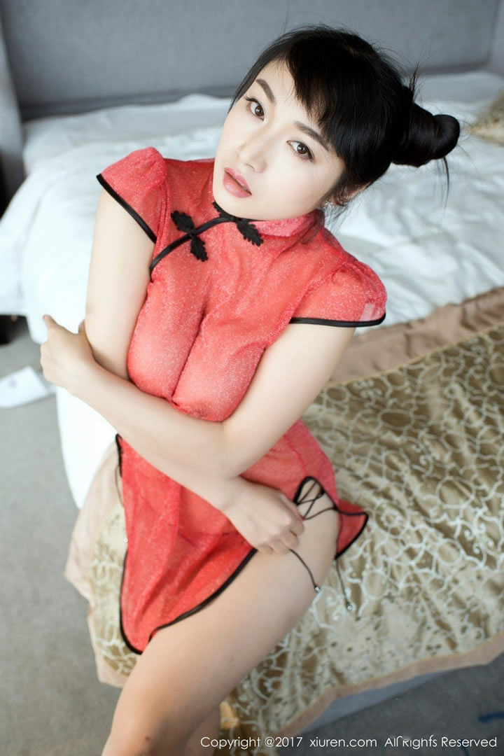 Hao milk girl Panpan has no holy light red transparent cheongsam bold photo 17