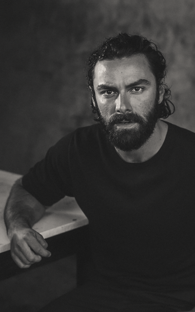 Aidan Turner XE7CvO28_o