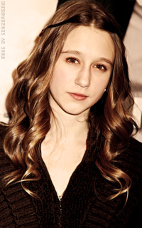 Taissa Farmiga B9sVlomt_o