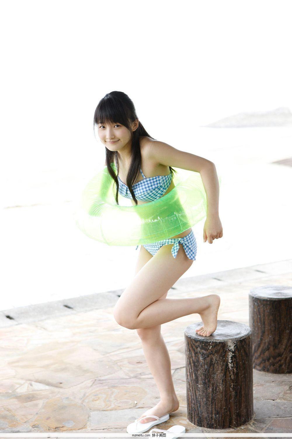 [H!P Digital Books] No.105 鞘师里保 Riho Sayashi 写真套图(32)