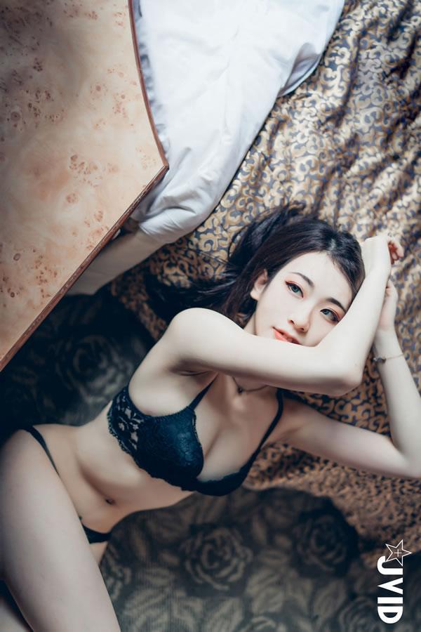 神正阿黎-从画里走出来的美丽女子2(2)