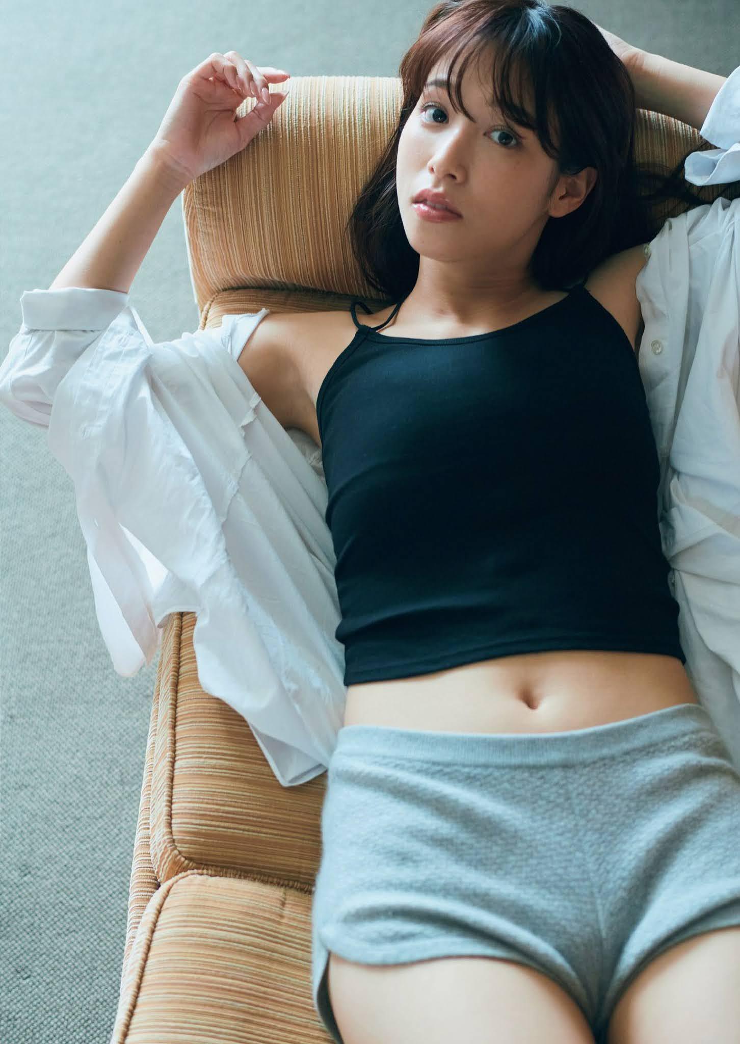 Reina Sumi 鷲見玲奈, Weekly Playboy 2021 No.25 (週刊プレイボーイ 2021年25号)(8)