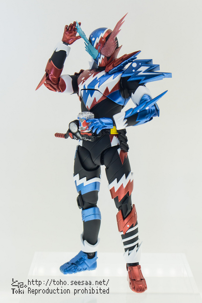 Kamen Rider - S.H. Figuarts (Bandai) - Page 28 FTSt0th2_o