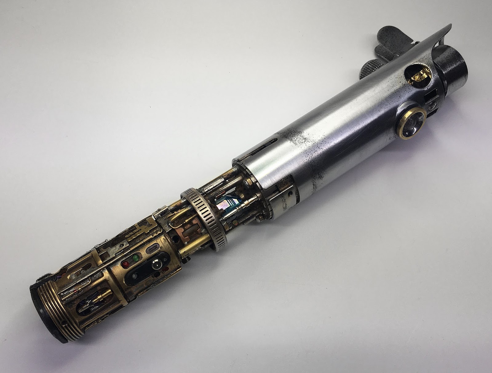 Rey Episode 8 Lightsaber for SALE - Lightsabers - FX-Sabers.com