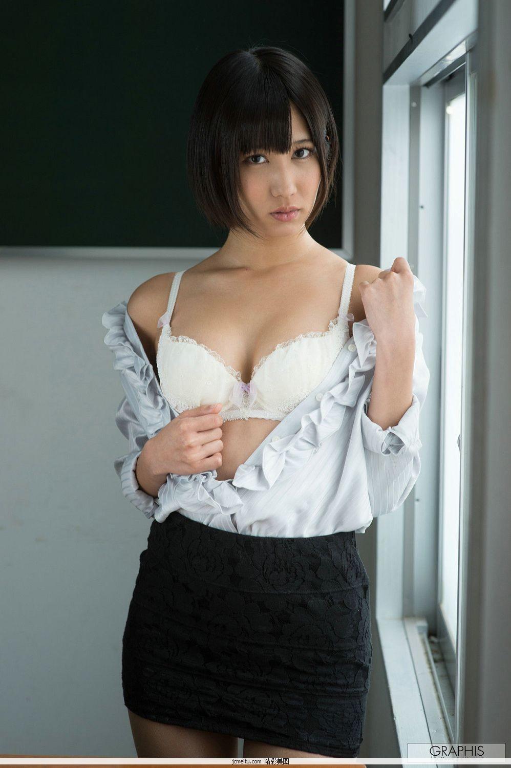 [日本Graphis写真] Gals 湊莉久 Riku Minato(28)