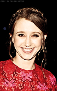 Taissa Farmiga NlPj6faM_o