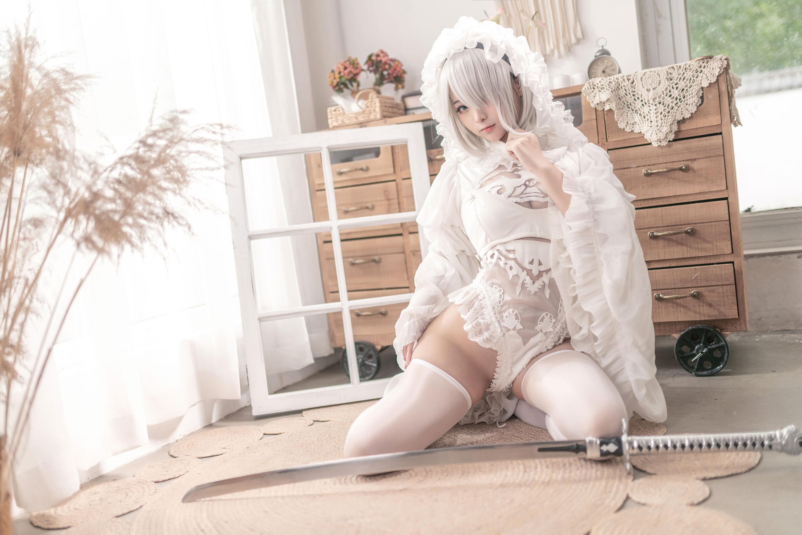 [Cosplay] 蠢沫沫 – 尼尔纪元 白花嫁 写真套图(18)