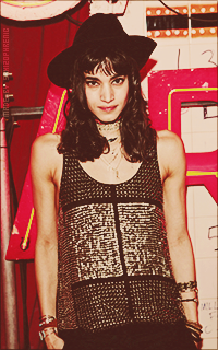 Sofia Boutella 6HyASDWm_o