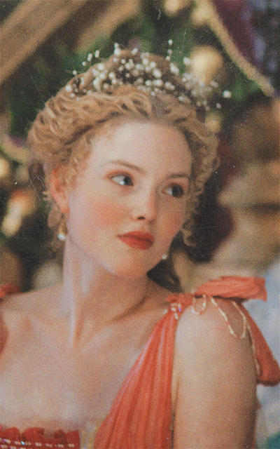 Holliday Grainger ACOfiBQq_o