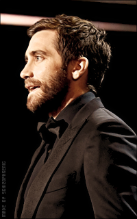 Jake Gyllenhaal - Page 2 HnMJl8TM_o