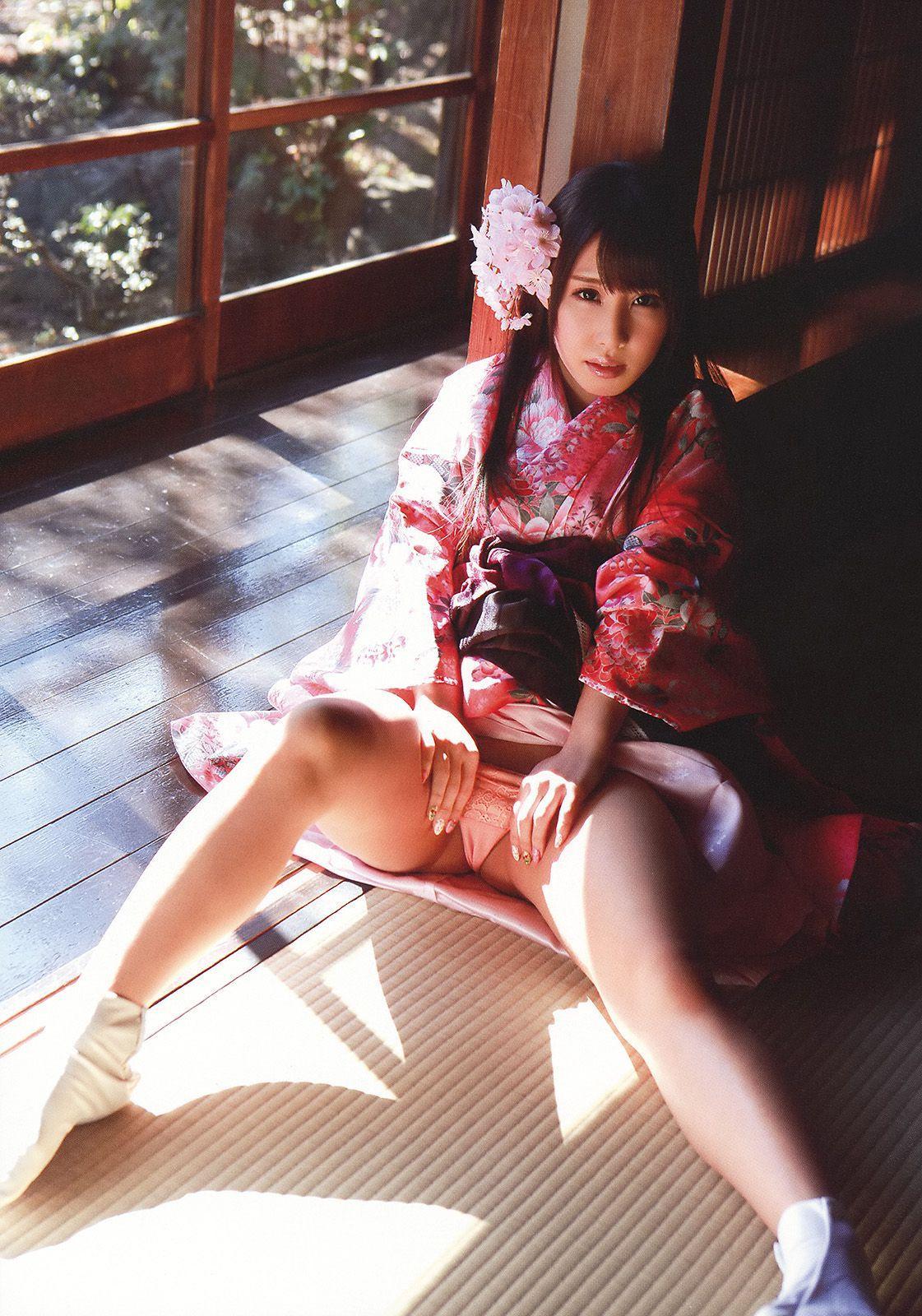 虎南有香 しほの涼 あやみ旬果 逢坂はるな [Young Animal Arashi 岚特刊] No.04 2014年 写真杂志(19)