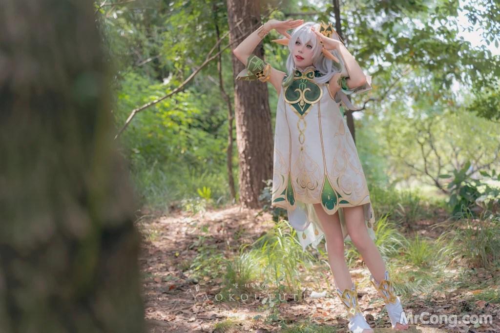 Coser@黏黏团子兔: 万年萝莉纳西妲&0.2s (65 photos )(1)