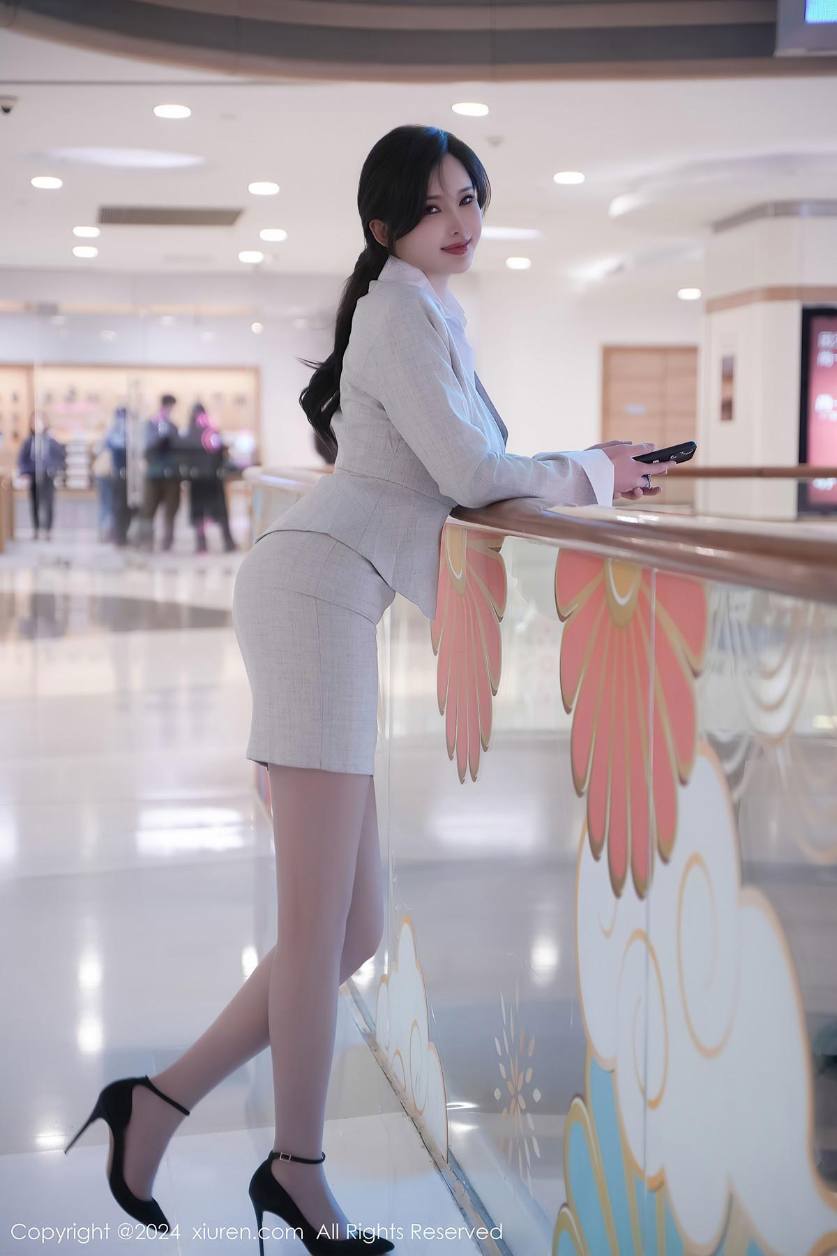 XiuRen秀人网 No.8444 Carol周妍希(4)