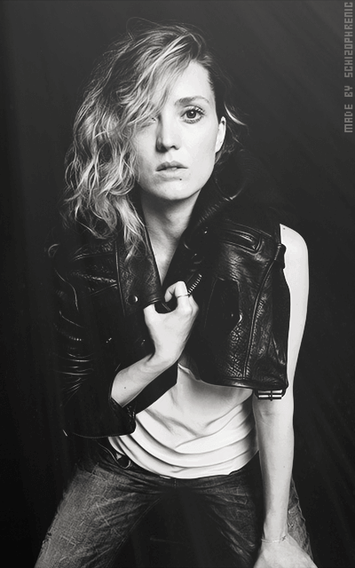 Evelyne Brochu FLrDiJbH_o