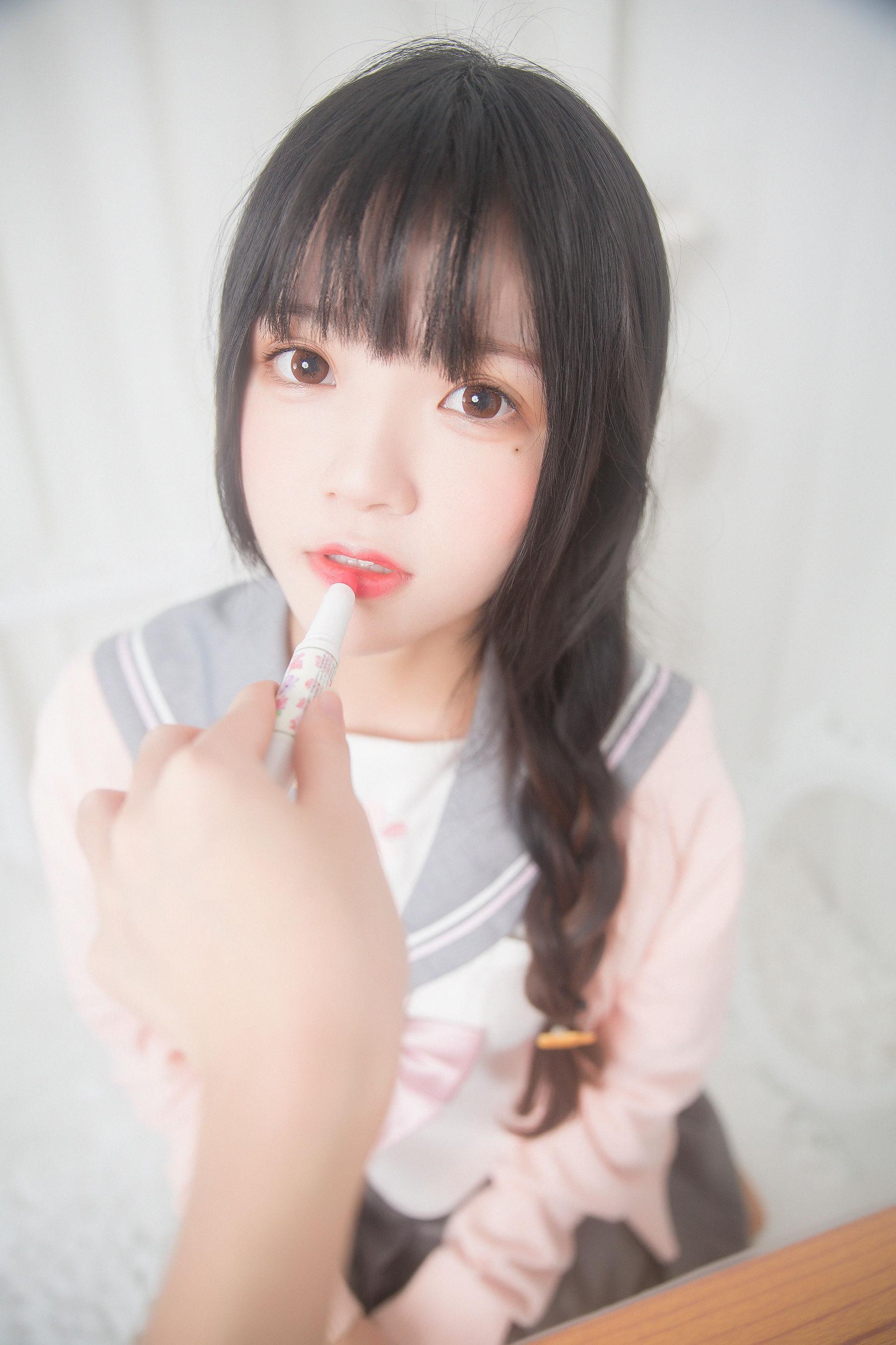 桜桃喵《双人本》 [萝莉COS] 写真集(12)