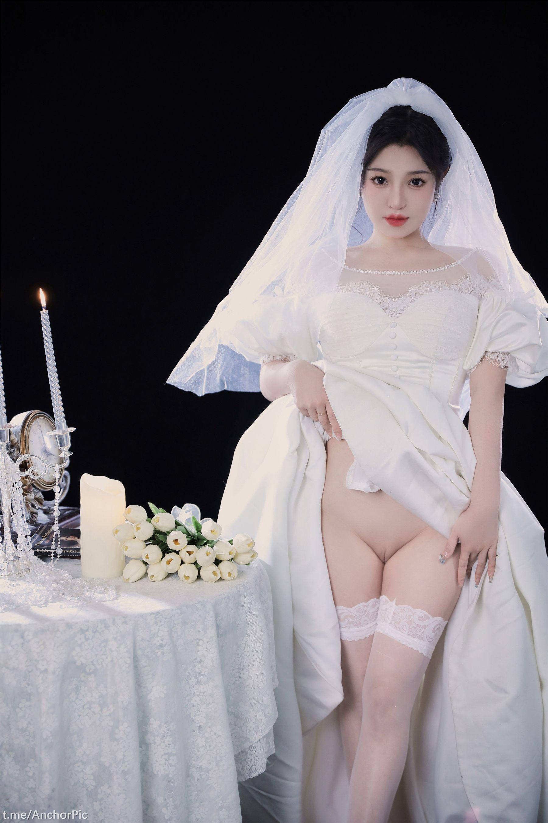 国模套图 桃暖酱《婚纱》(7)