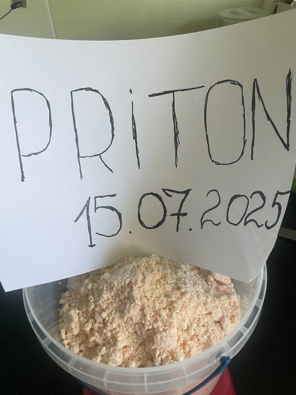 GRKsVdzH_o.jpg
