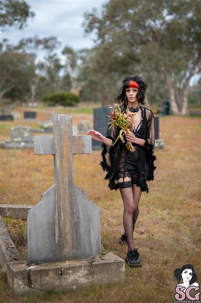 Prettybones Suicide, Dearly Departed