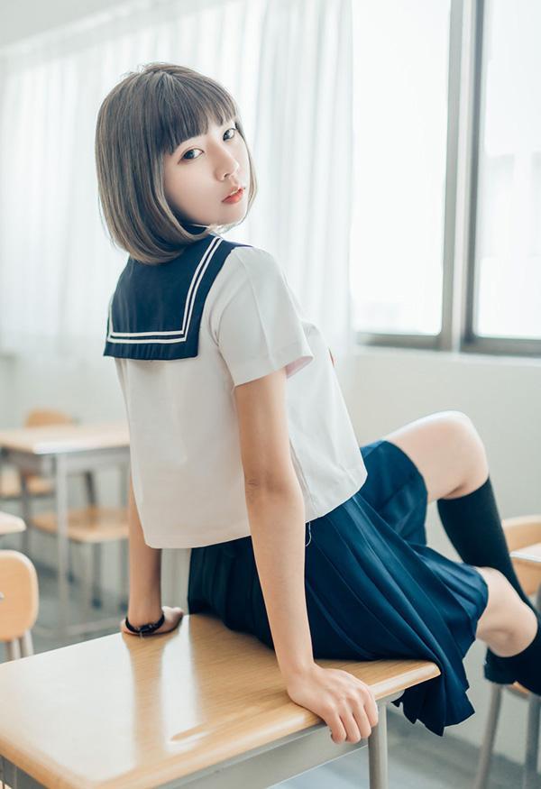 青春果宝宝高中女生学生服无圣光写真2(2)