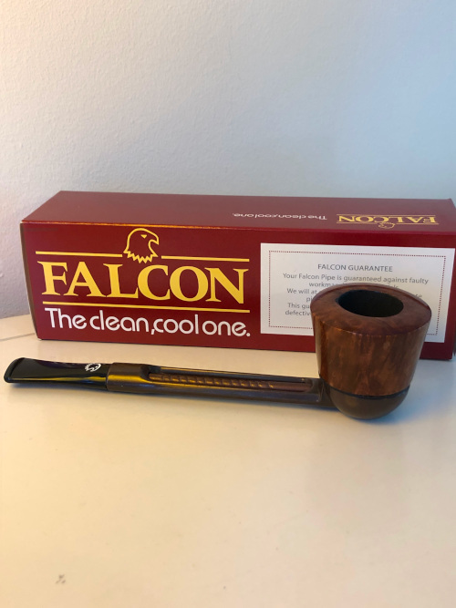 Falcon, tobacco pipe