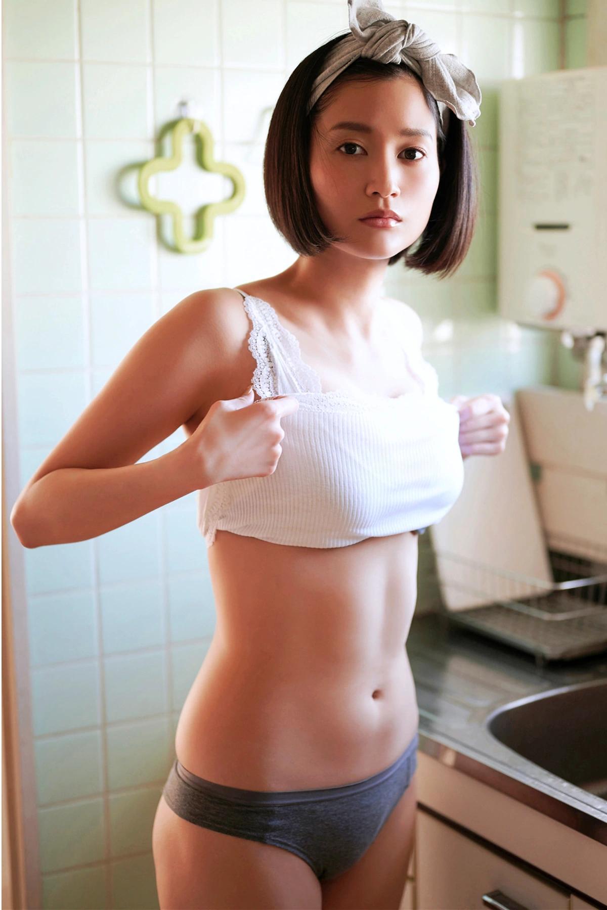 Arisa Deguchi 出口亜梨沙, 週刊現代デジタル写真集 「色めく昼下がり」 Set.02(10)