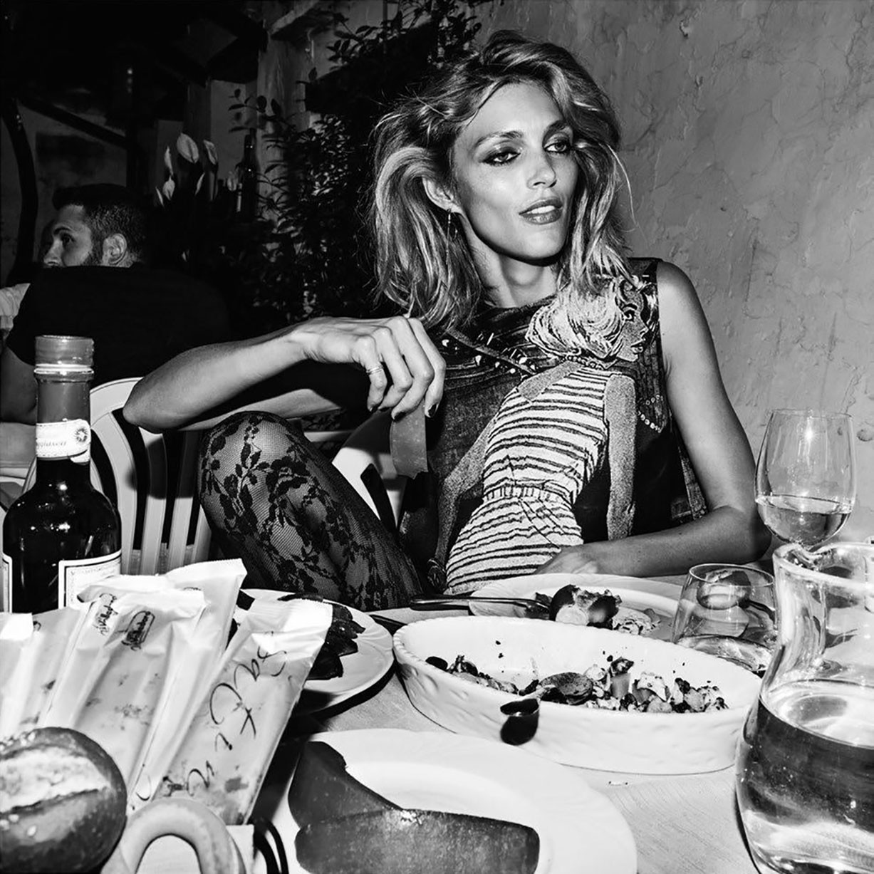 Один вечер в Венеции с Аней Рубик / Anja Rubik by Inez van Lamsweerde and Vinoodh Matadin - Vogue Paris november 2017 Один вечер в Венеции с Аней Рубик / Anja Rubik by Inez van Lamsweerde and Vinoodh Matadin - Vogue Paris november 2017