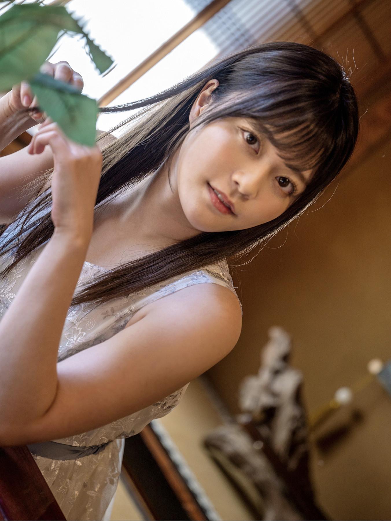 Kanon Kanade 奏音かのん, ヌード写真集 「初めは少しだけ優しく」 Set.04(5)