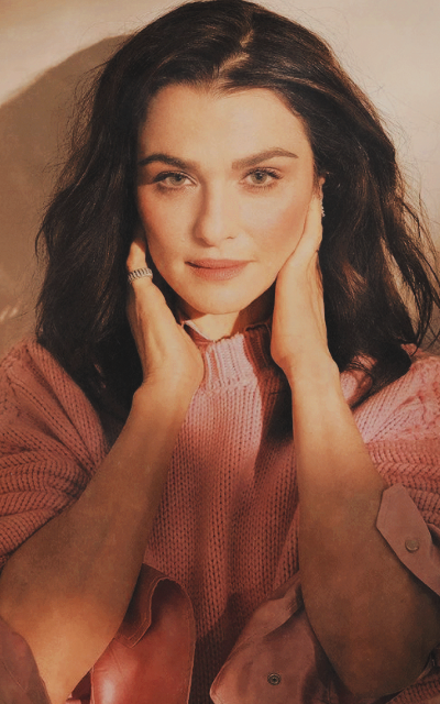 Rachel Weisz AVbTeLyK_o