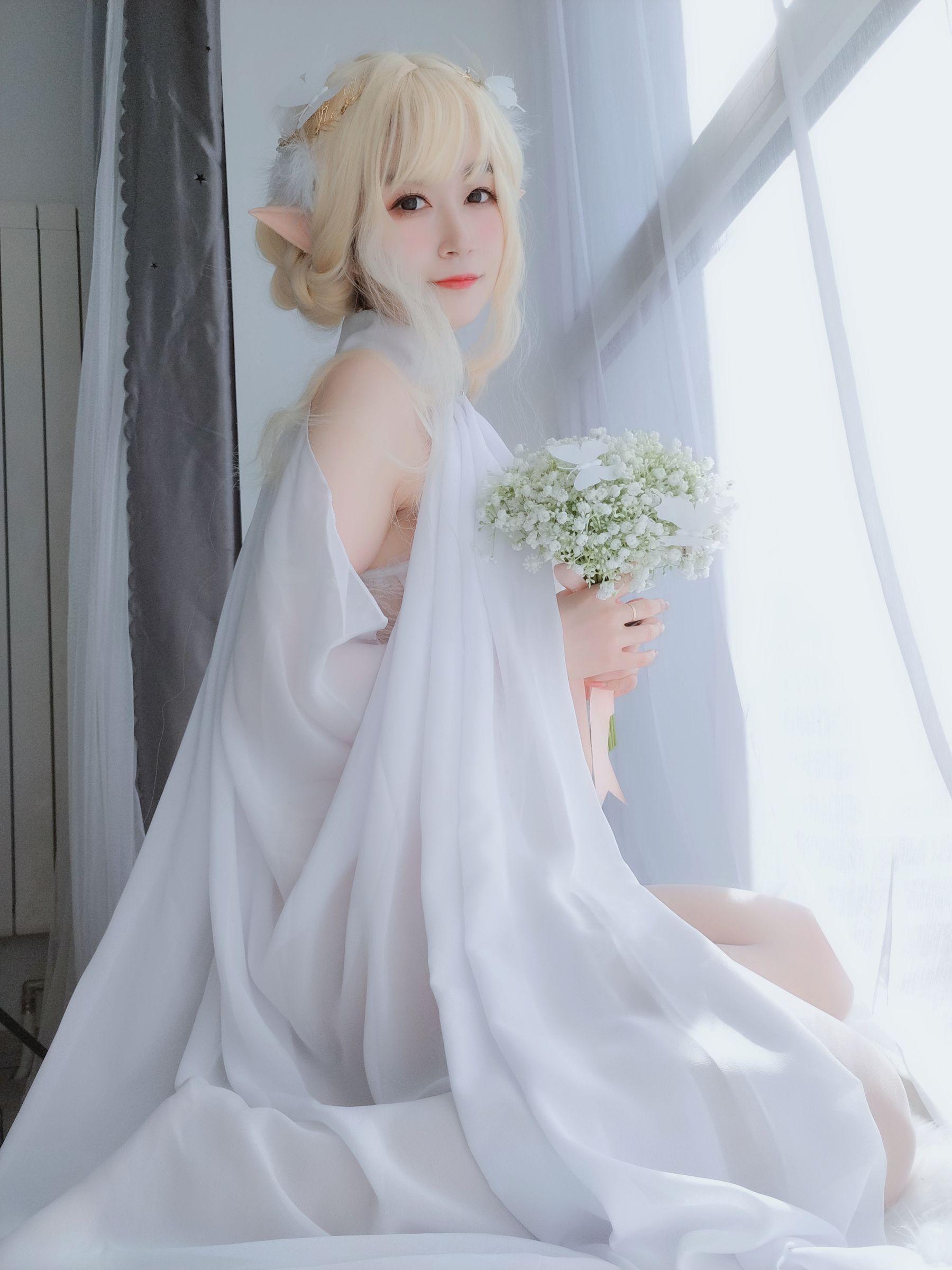 [Cosplay] Coser小姐姐白银 – 小白羊(42)