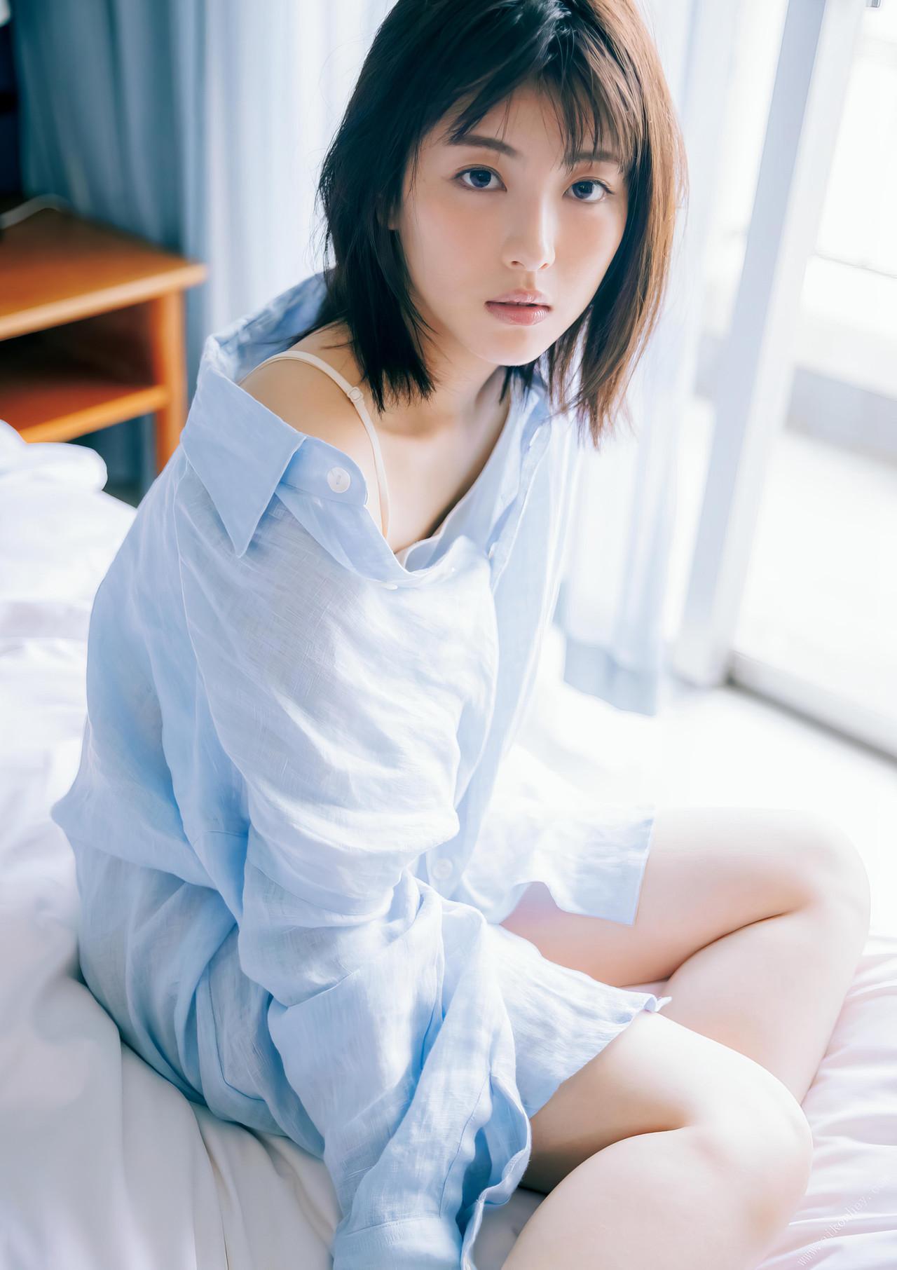 Minami Hamabe 浜辺美波, デジタル写真集 [20] Set.04(11)