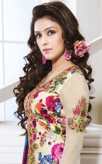 Aarti Chabria 4BE8iqD8_o