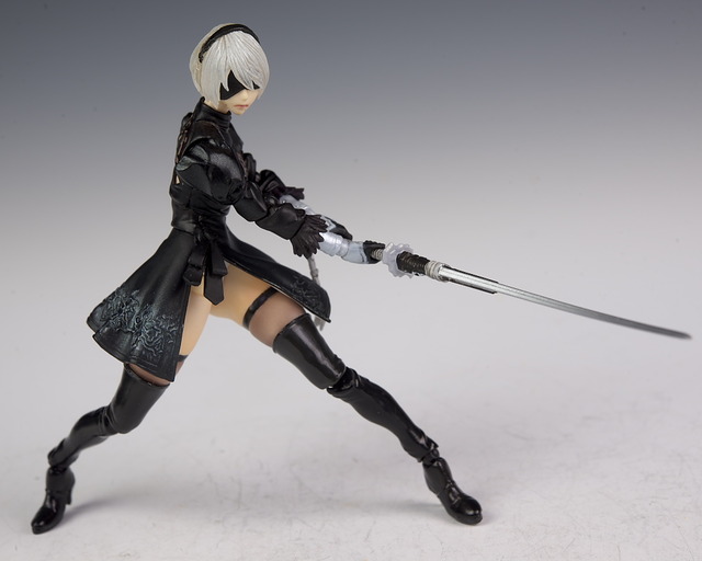 NieR Automata - Automata 2B et Autres Personnages (Square Enix / Bring Arts) G5VLnqX7_o