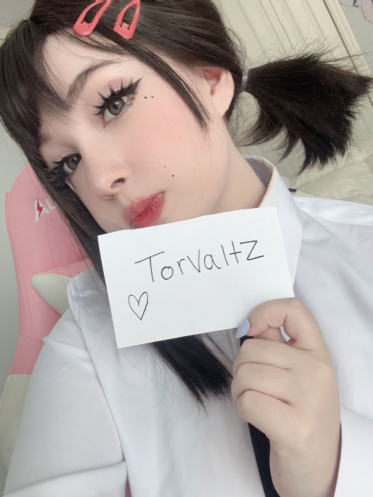 Junkenstein - Kobeni Fansigns